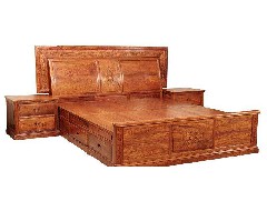 Xinhui mahogany furniture: how to choose a mahogany bed?